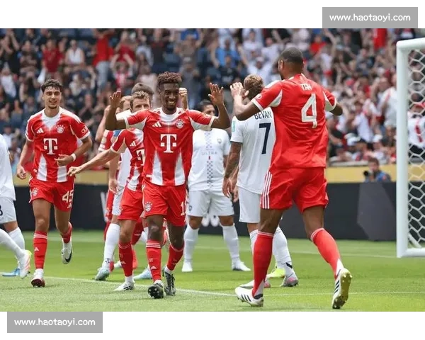 穆西亚拉正式接过拜仁 10 号！世俱杯八强战在即，新篇章蓄势待发